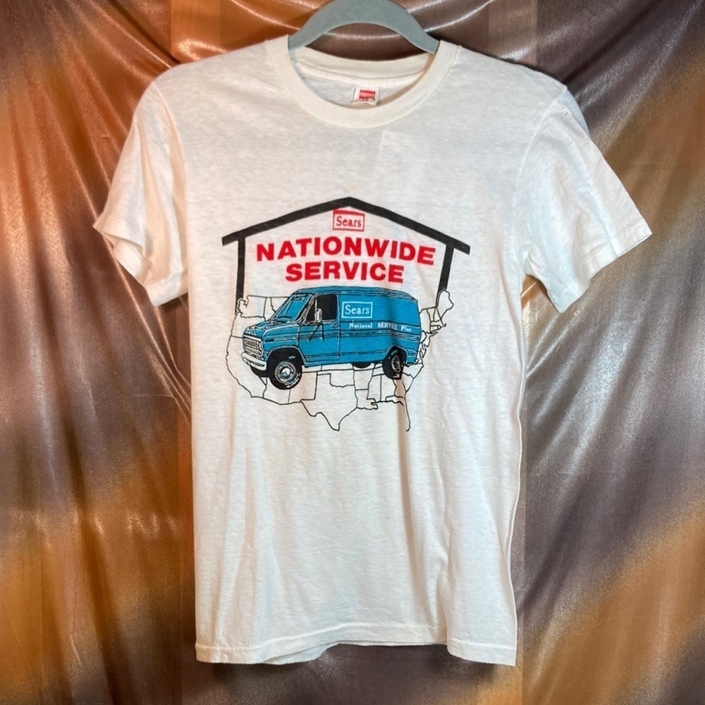 VINTAGE 80’s sears nationwide service shirt. Hanes size small 159 34” chest